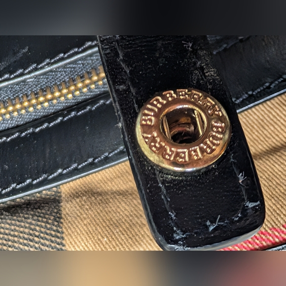 Burberry Black Leather Shoulder Bag with Gold Studs - Picture 9 of 13